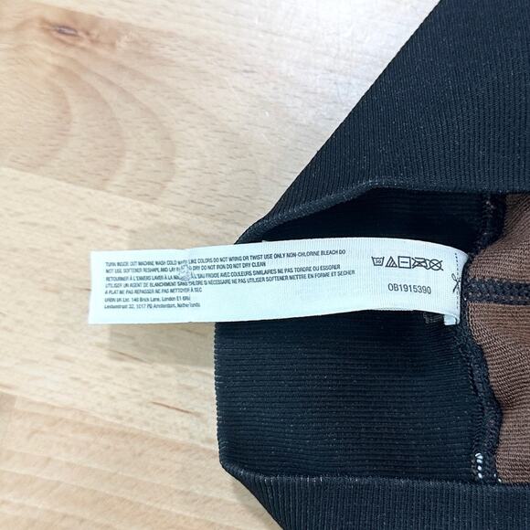 NWOT FP Movement Free People There You Go Run Shorts In Oil Combo size XS Small - Picture 8 of 8